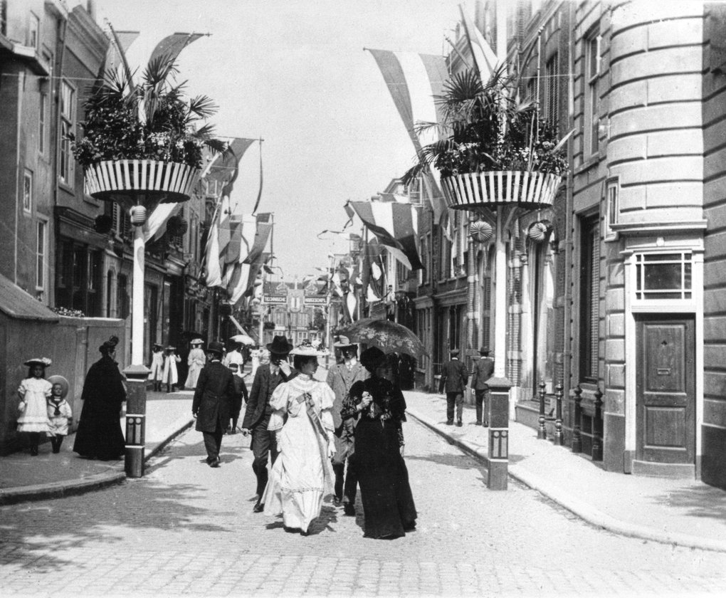Oude zwart wit foto van de Choorstraat in Delft
